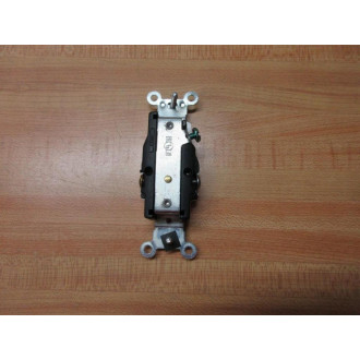 Leviton 5361-W Single Receptacle Outlet 5361W (Pack of 3)