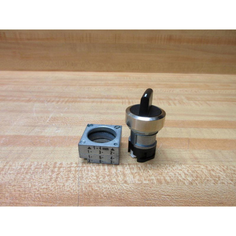 Siemens 3SB3500-2HA11 Selector Switch 3SB35002HA11 - New No Box