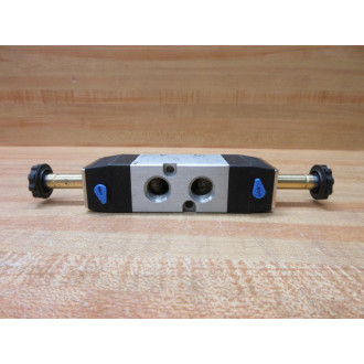 Ingersoll-Rand M212SD-12O-A ARO Solenoid Valve M212SD12OA WOut Coils - Used