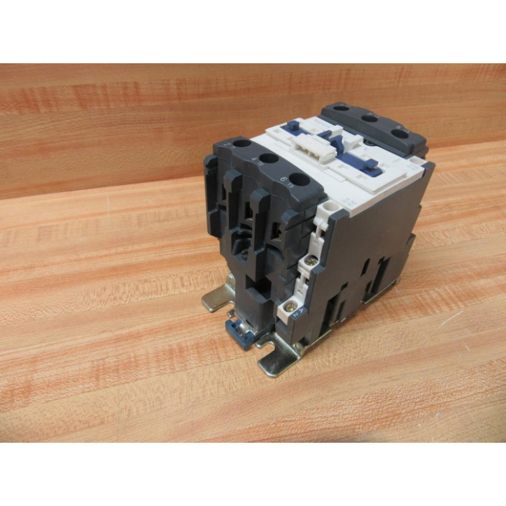 Telemecanique LC1 D6511 M7 Schneider Contactor LC1D6511M7 - New No Box Telemecanique LC1 D6511 M7 Schneider Contactor LC1D6511M7 - New No Box