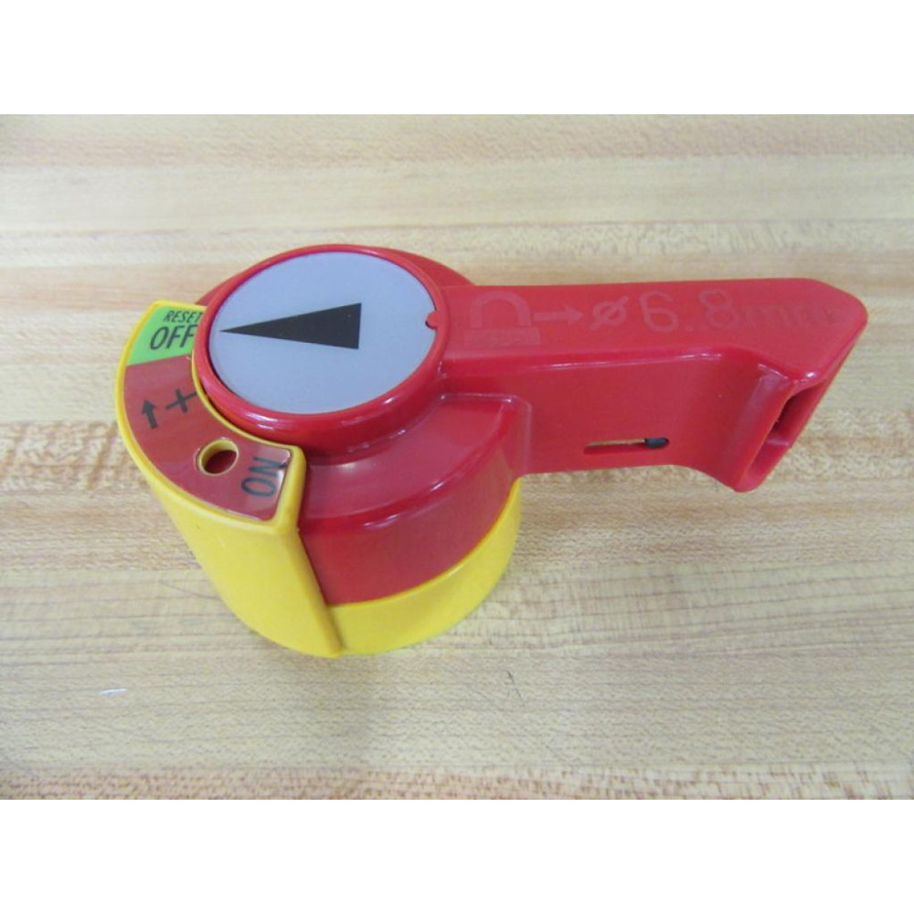 KlocknerMoeller RH6-NA Handle RH6NA Handle Only - New No Box KlocknerMoeller RH6-NA Handle RH6NA Handle Only - New No Box