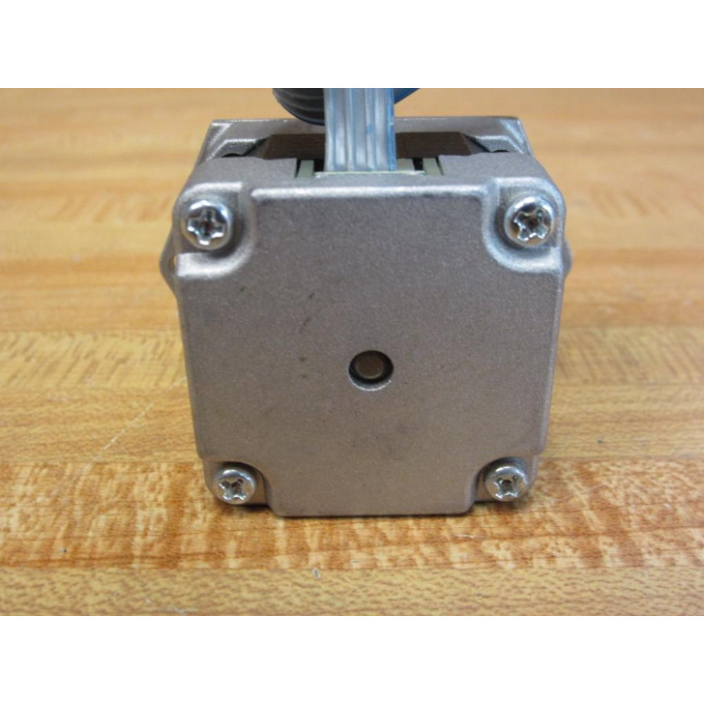 Shinano Kenshi EM-321 Stepping Motor STH-39H1002 - Used