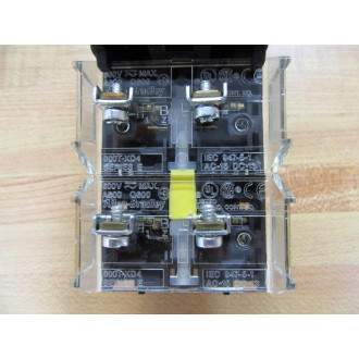 Allen Bradley 800T-FXJQ24RA5 Button w(2) 800T-XD4 & 800T-Blank