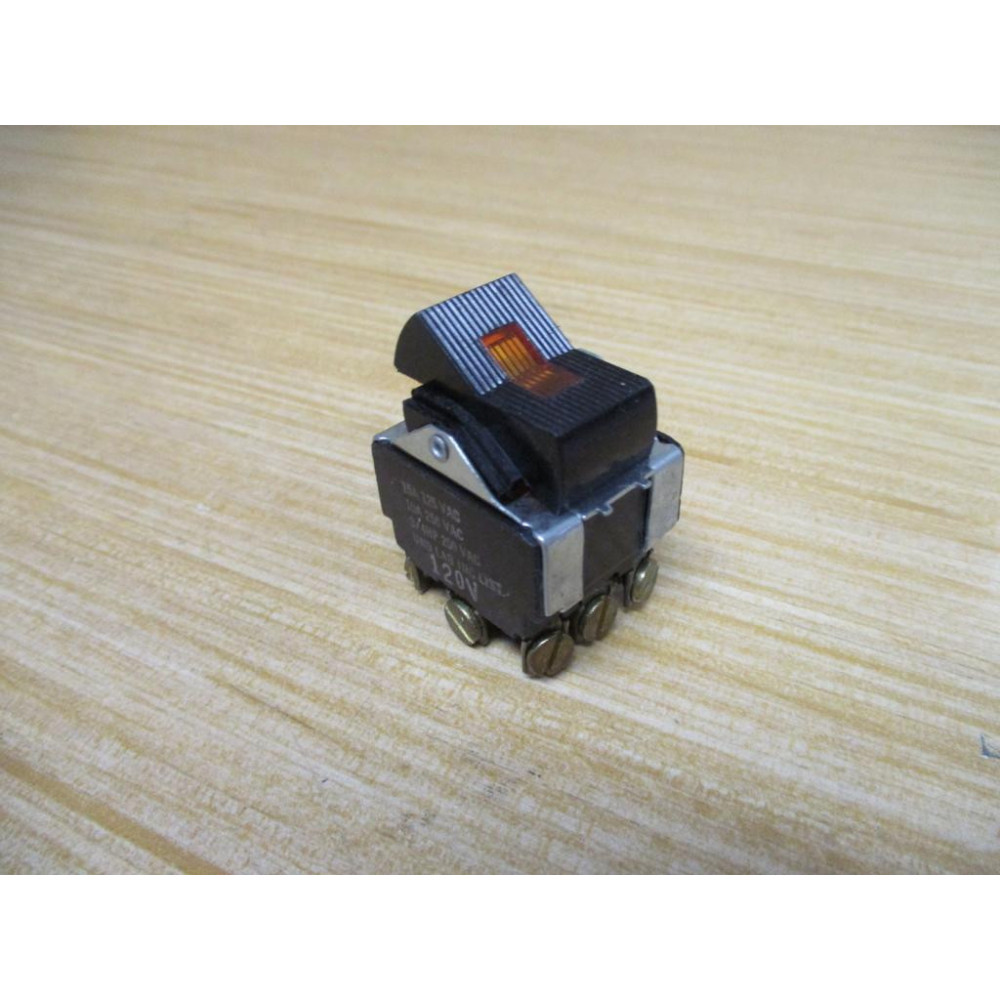 Carling 120V Illuminated Rocker Switch - New No Box