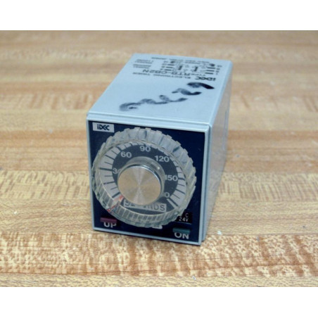 IDEC RTB-CB2N Electronic Timer Relay RTBCB2N - Used