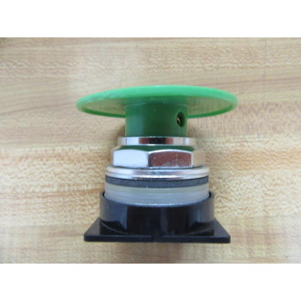 Genreal Electric CR104PBM91G6 Push Button Switch - New No Box