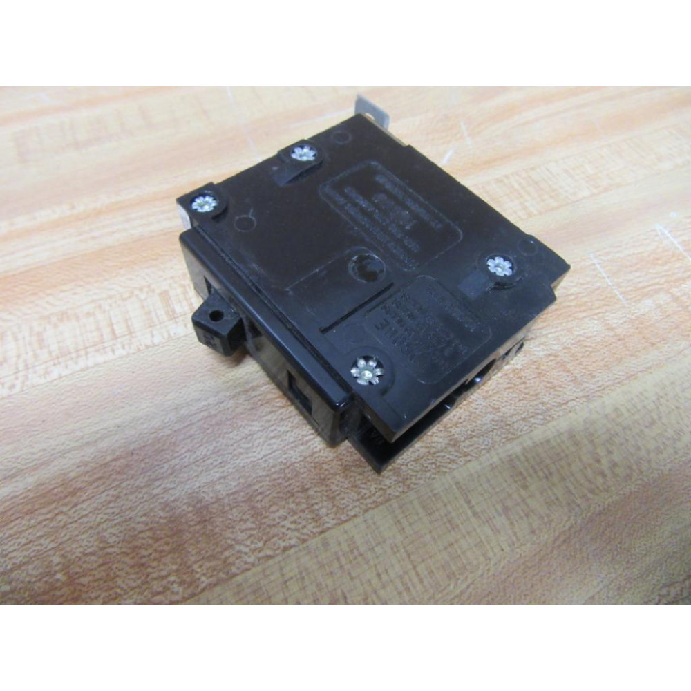 Challenger CBB1020 Circuit Breaker CBB120 (Pack of 3) - Used