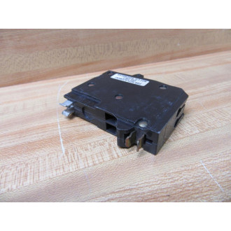 Square D QOT -120 Circuit Breaker 20A QOT120 (Pack of 3) - Used