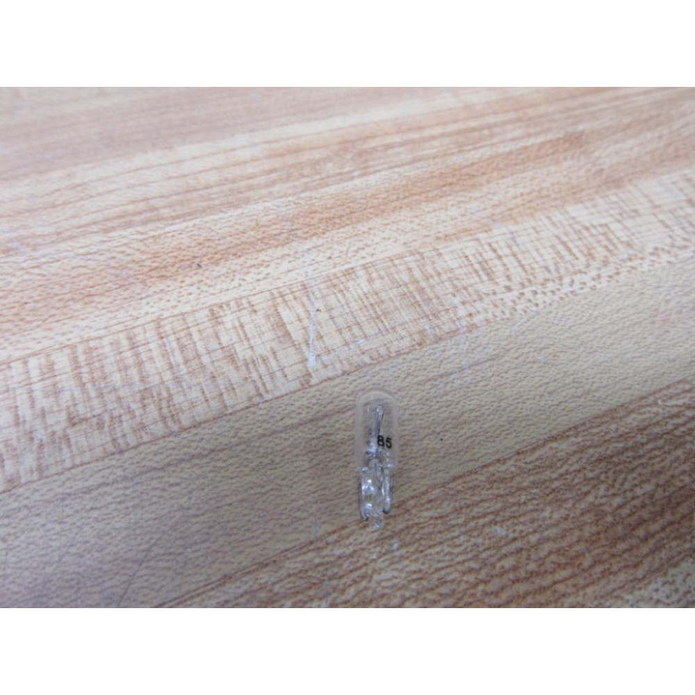 Sylvania 85 Miniature Lamp Bulb (Pack of 10) - New No Box