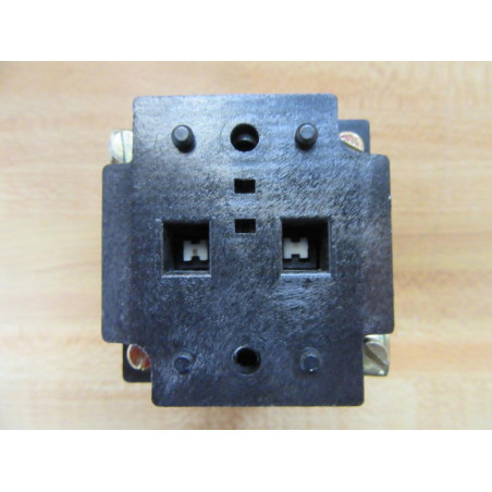 General Electric CR105PSL21G11S2 Selector Switch - New No Box