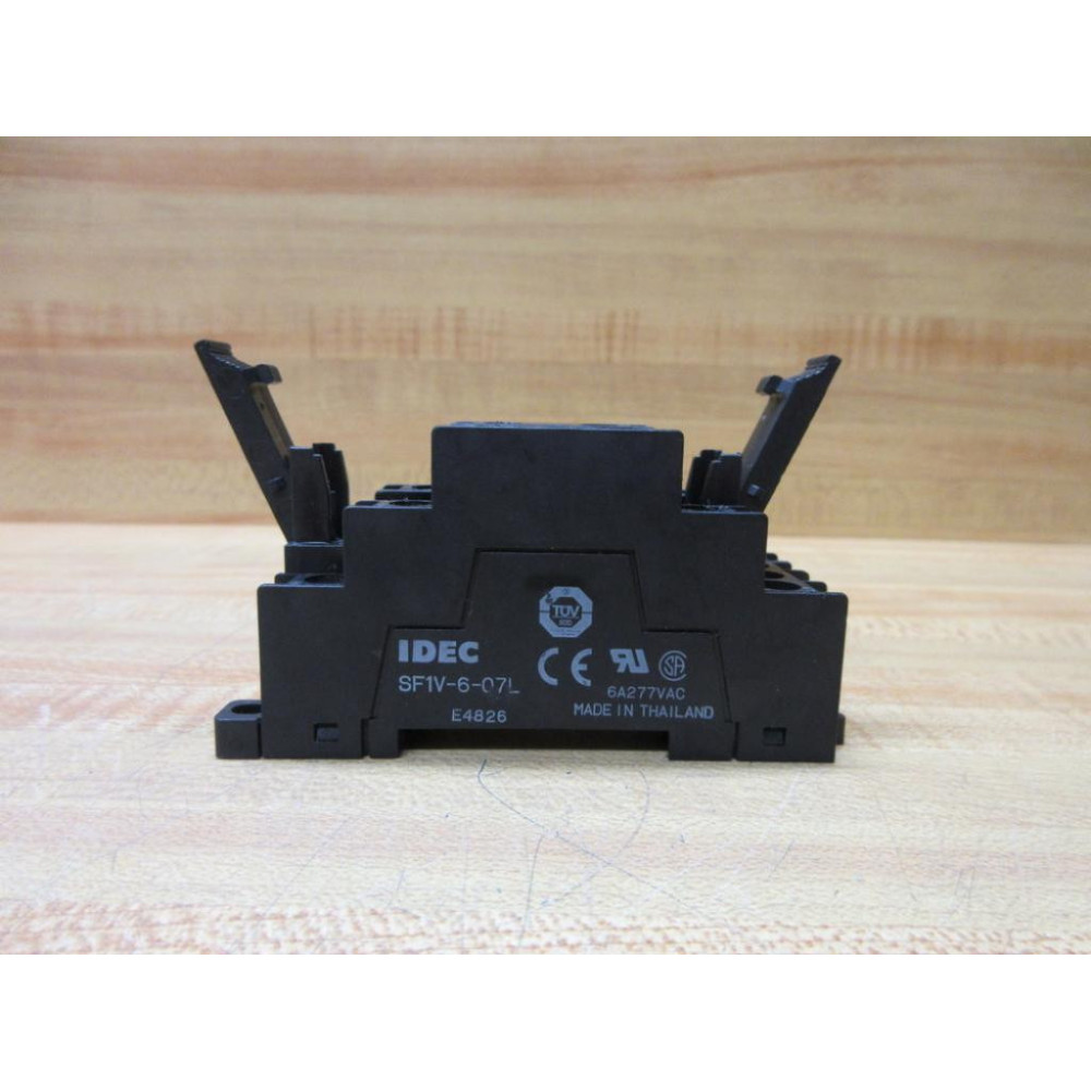IDEC SF1V-6-07L Relay Socket SF1V607L - New No Box