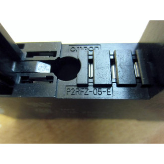 Omron P2RFZ-05-E Relay Socket P2RFZ05E - New No Box