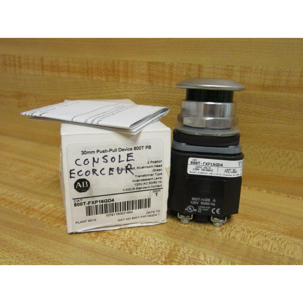Allen Bradley 800T-FXP16GD4 Green Push Pull Switch
