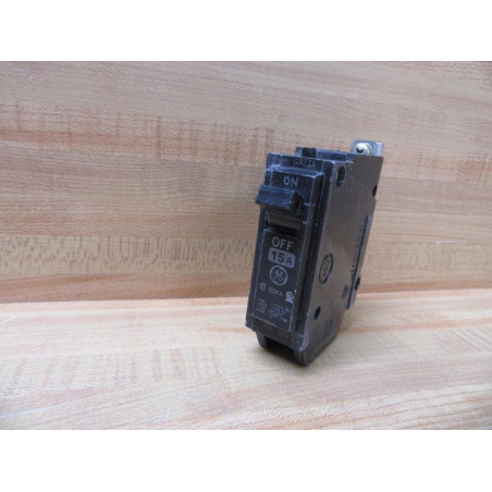 General Electric TXOB1115 Circuit Breaker 15 Amp GE - Used