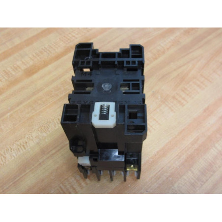 Allen Bradley 100-A24NZ*3 Contactor 100A24NZ3 - Used