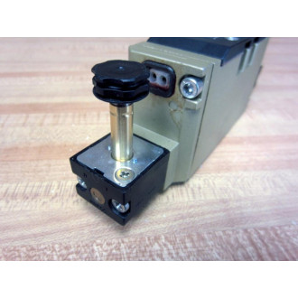 Ross W6576A2407 Pneumatic Valve  W6576A2407 - New No Box