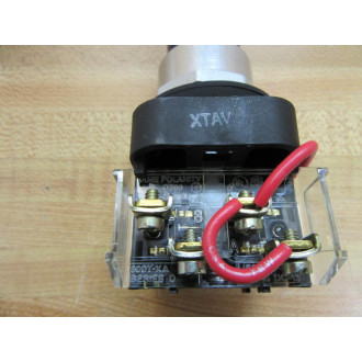 Allen Bradley 800T-QTH10B Push Button Switch