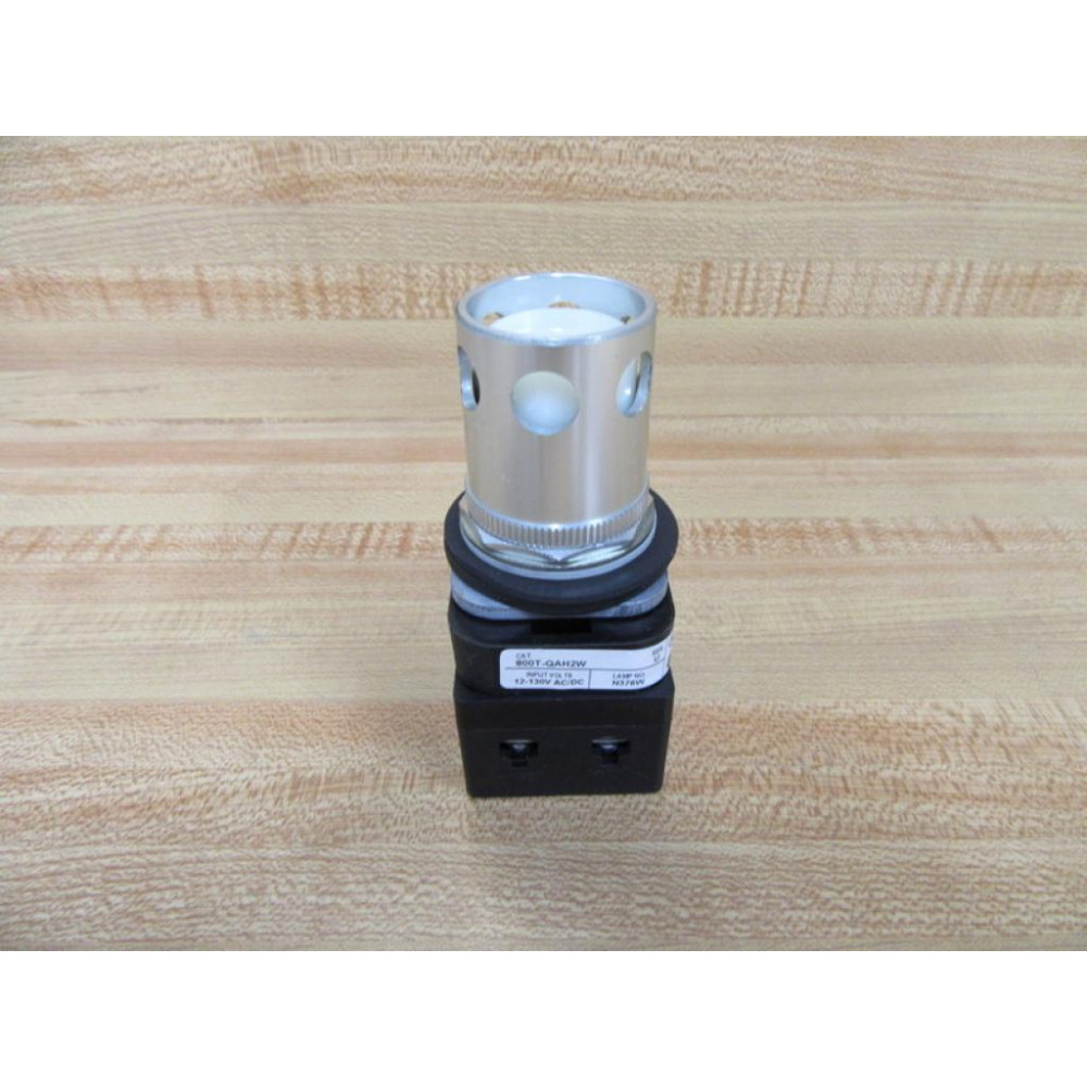 Allen Bradley 800T-QAH2W Push Button Switch - New No Box