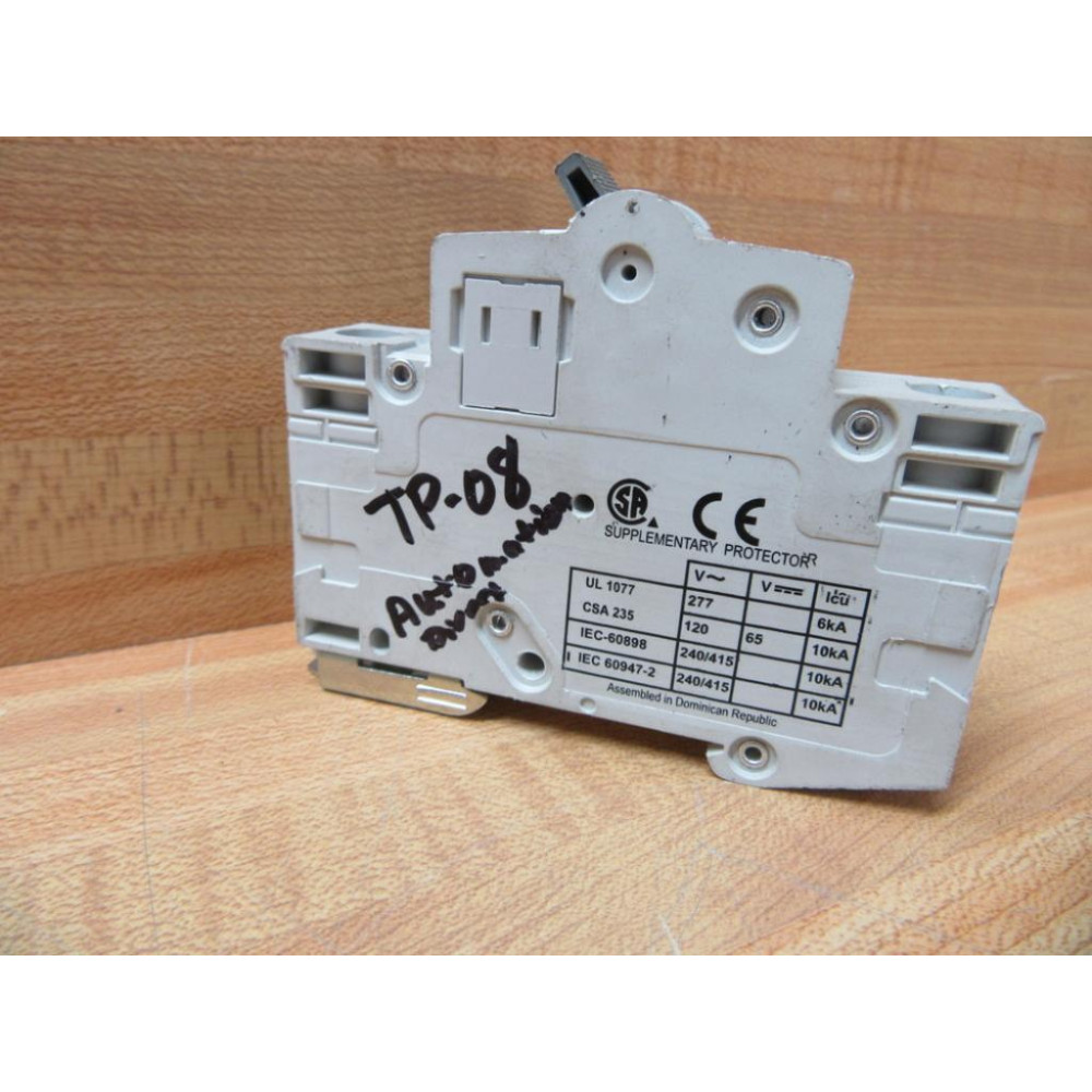 Cutler Hammer WMS1C02 Eaton Circuit Breaker 2 Amp - Used