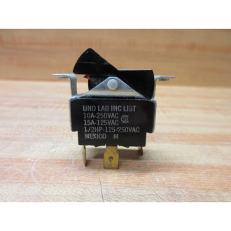 Carling Switch 10A-250VAC Illuminated Rocker Switch 10A250VAC - Used