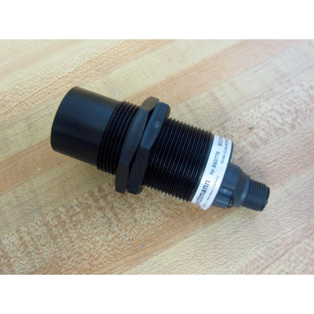 Handtmann 860776 Level Sensor BCSM30BBM2-PSCFAG-S04G-511 - New No Box Handtmann 860776 Level Sensor BCSM30BBM2-PSCFAG-S04G-511 - New No Box