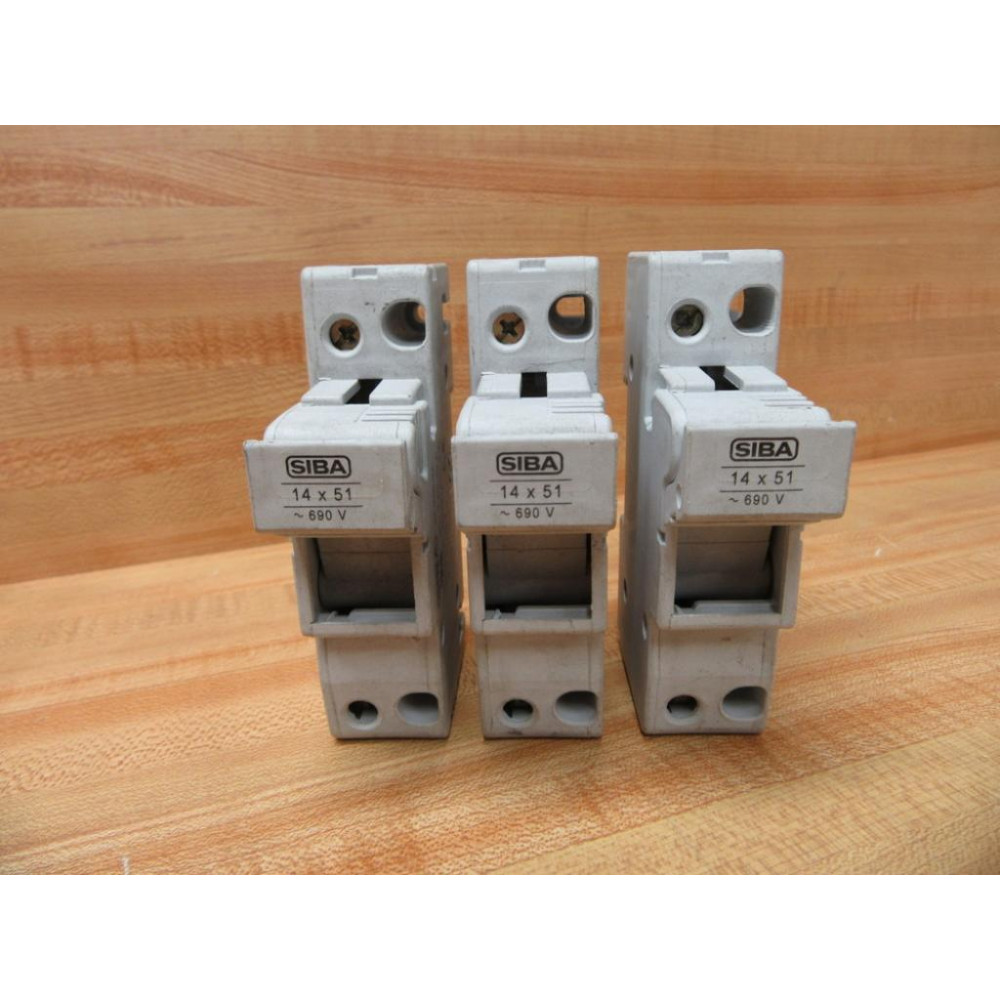 Siba 51 058 04 Fuse Holder 5105804 (Pack of 3) - Used