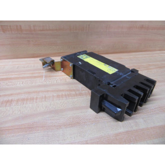 Square D FY-14020-B Circuit Breaker 20A FY14020B WMounting Bracket - Used