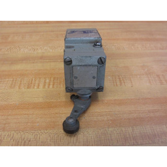 Square D 9007-C54A2 Limit Switch 9007C54A2 WRoller - Used