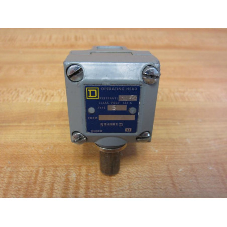Square D 9007-C062B2 Limit Switch 9007C062B2 - Used