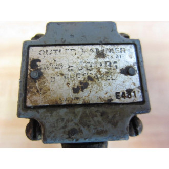 Cutler Hammer E50SB Eaton Limit Switch Body WRoller - Used