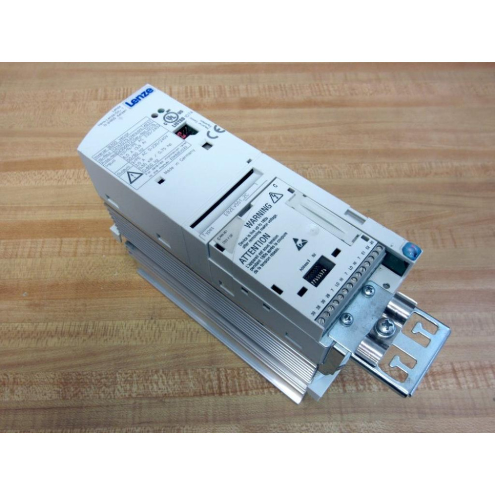Lenze 13142075 8200 Vector Inverter Drive E82EV5512C - Used Lenze 13142075 8200 Vector Inverter Drive E82EV5512C - Used