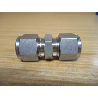 Swagelok SS-810-6 Stainless Steel 12" Union SS8106
