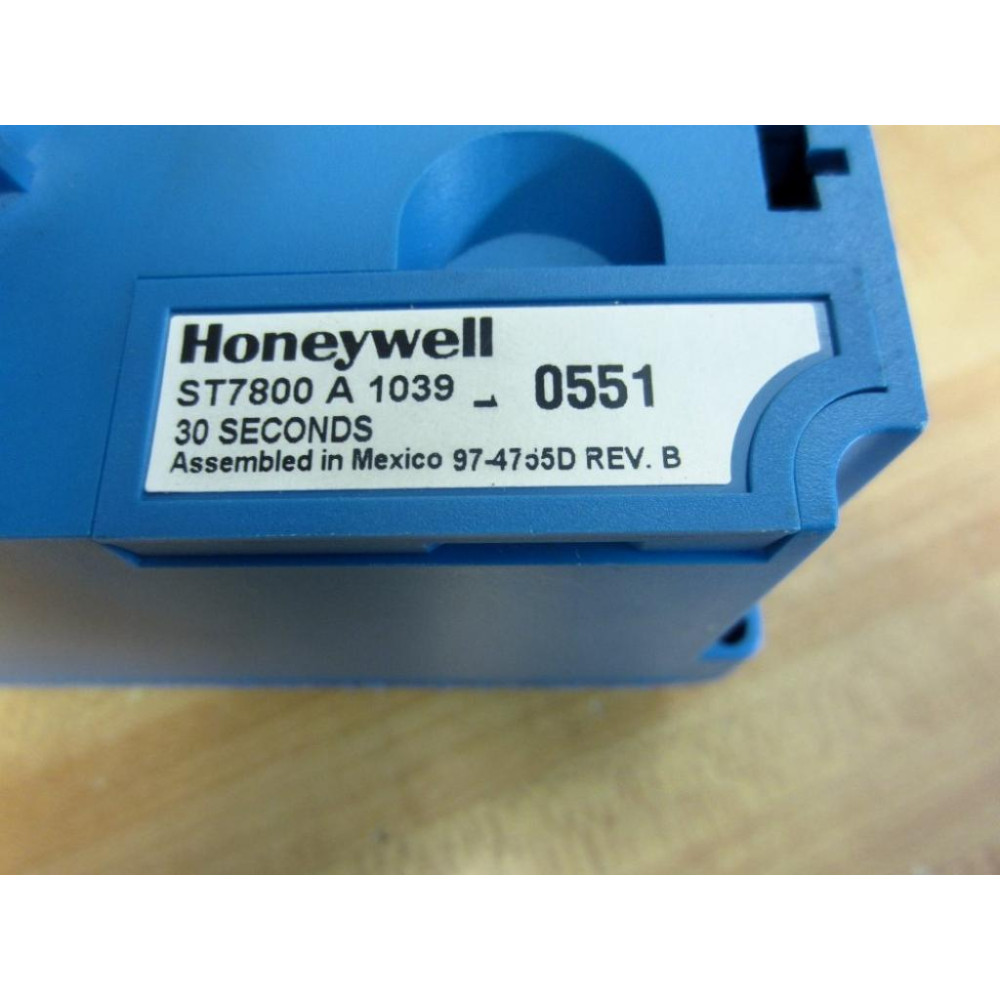 Honeywell RM7850 A 1001 Burner Controller RM7850A1001 WTimer Module - Used