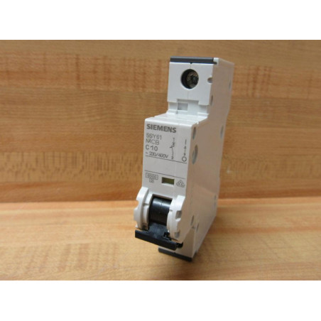 Siemens 5SY6110-7 10A Circuit Breaker 5SY61107 - New No Box