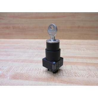 Siemens 3SB3-202-4AD11 Keyed Switch - New No Box