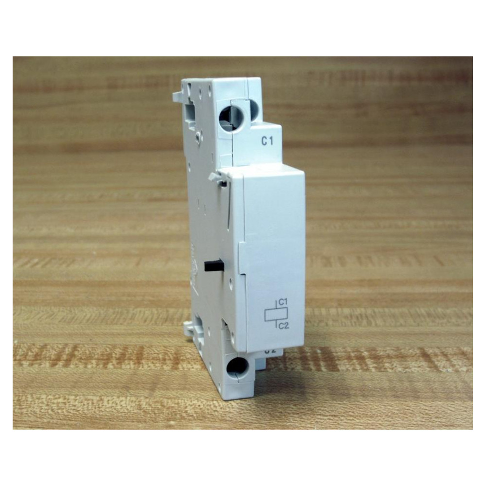 Siemens 3RV1902-1DP0 Shunt Release 3RV19021DP0 - Used