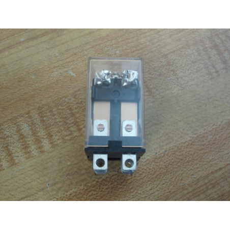 Omron LY2N-110120V AC Relay LY2N-110120VAC 6C876 - New No Box