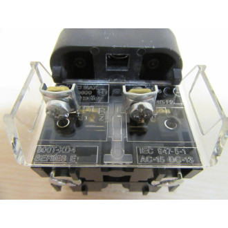 Allen Bradley 800H-FRXTQ10RD4 Push Pull Switch