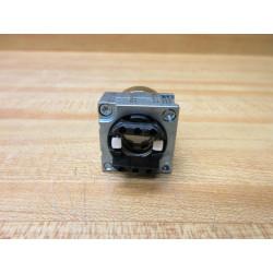 Siemens 3SB3 501-0AA61 White 3SB35010AA61 wBase & Clip - New No Box