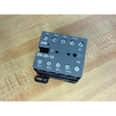 Mini-Contacteur ABB Entrelec B6-30-10 110-127V AC – 4kW Puissance – Idéal Pour Automatisme Et Commande Industrielle