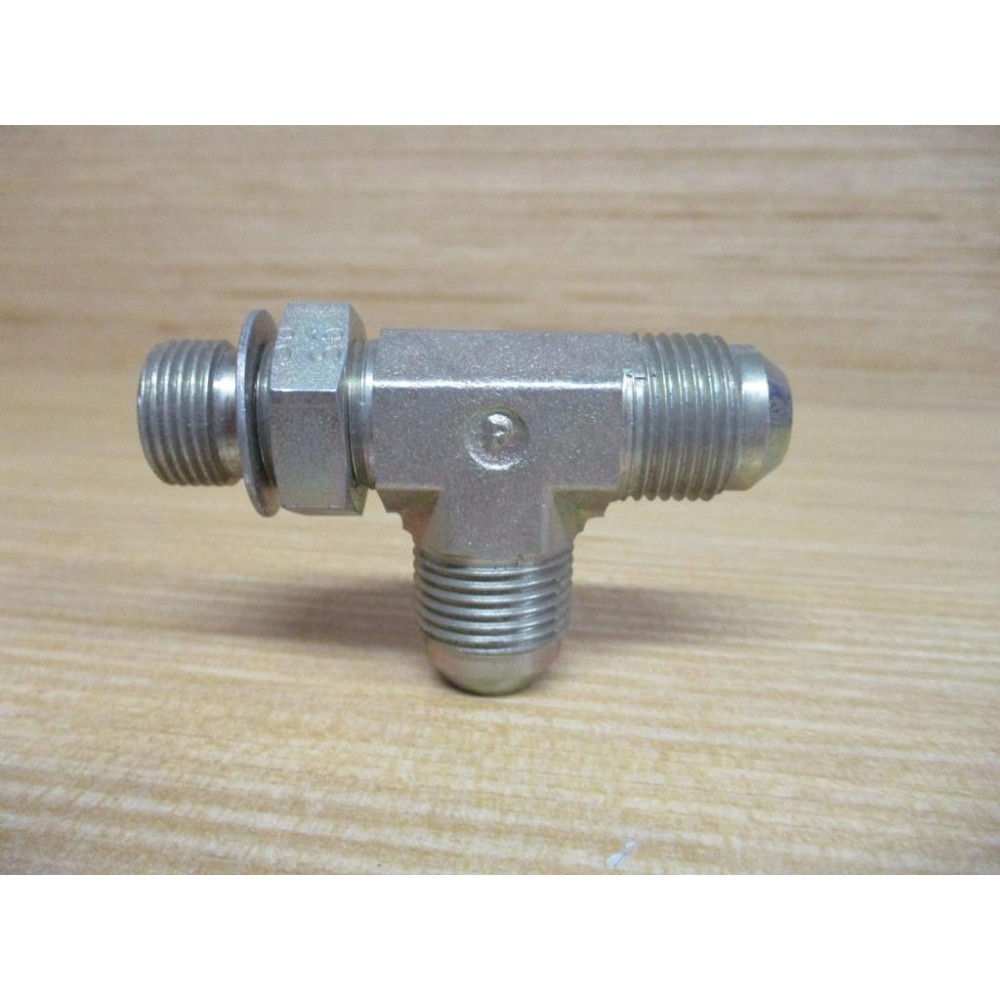 Parker 8R4OMXS Triple-Lok 37° Run Tee 8R0MXS WO Retaining, O-Ring - New No Box Parker 8R4OMXS Triple-Lok 37° Run Tee 8R0MXS WO Retaining, O-Ring - New No Box