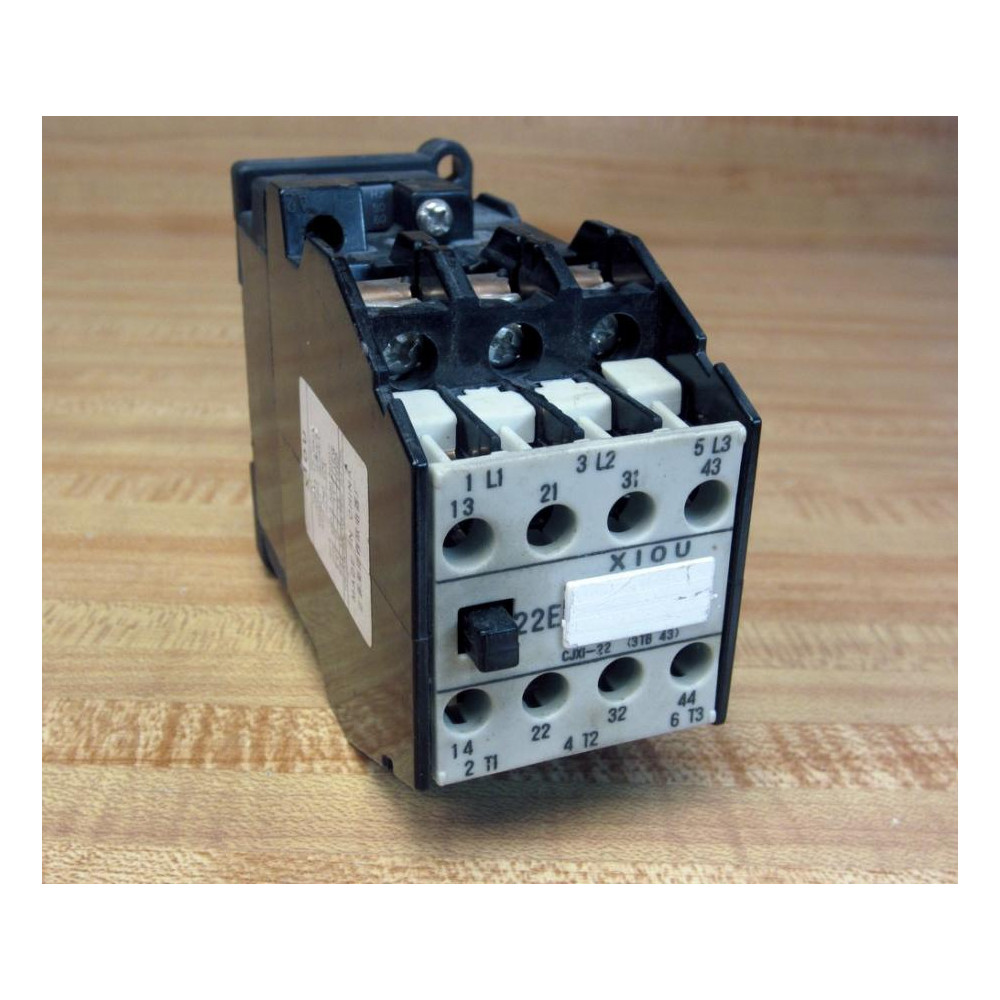 Heschen CJX1-2222 XIOU Contactor CJX12222 - Used