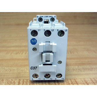 Allen Bradley 100-C37*00 Contactor 100-C37D00 Ser A - New No Box