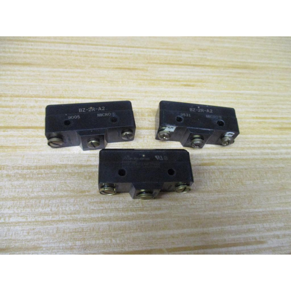 Micro Switch BZ-2R-A2 Switch WPlunger  BZ2RA2 (Pack of 3) - Used