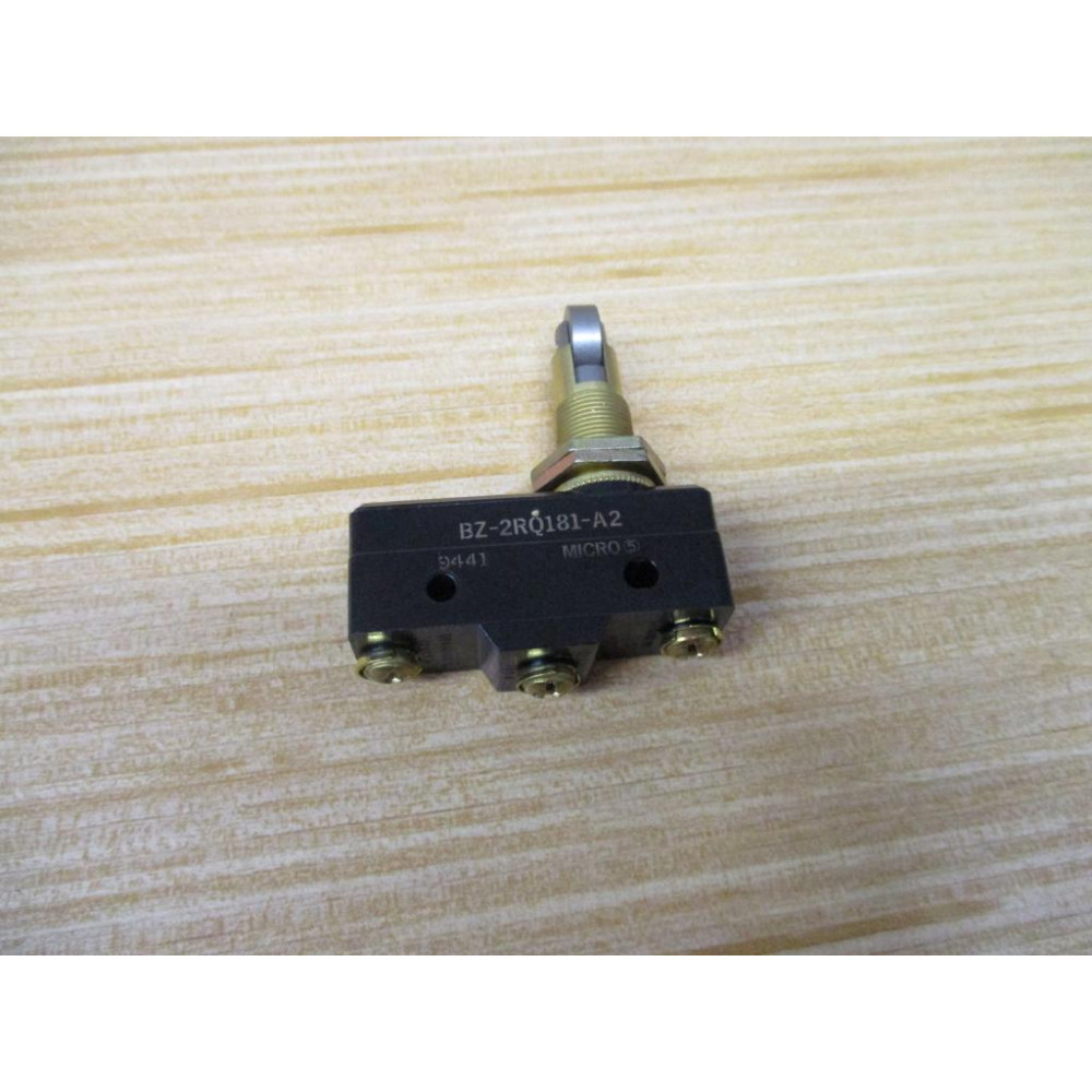 Micro Switch BZ-2RQ181-A2 Limit Switch BZ2RQ181A2 - New No Box