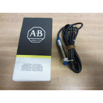 Allen Bradley 871C-C8B18 Proximity Switch  871CC8B18 Series A REV. B
