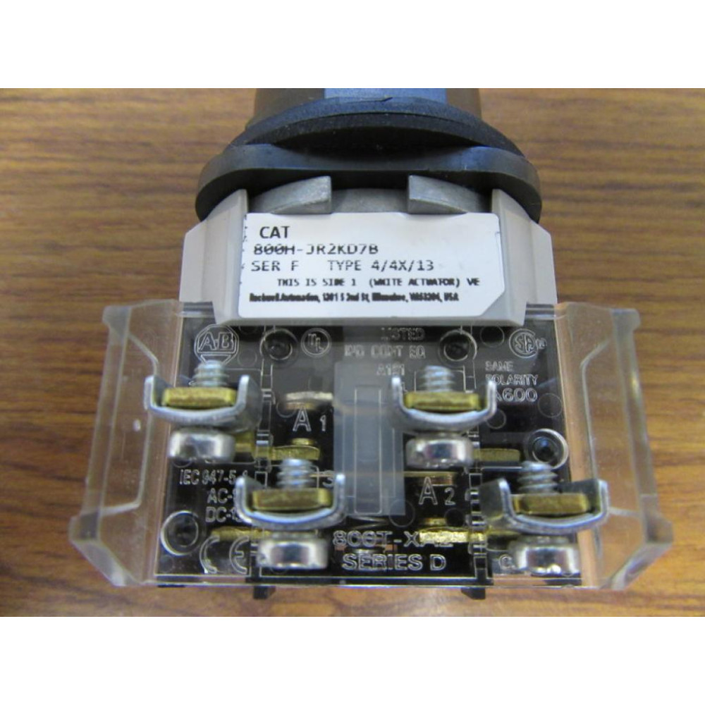 Allen Bradley 800H-JR2KD7B Selector Switch