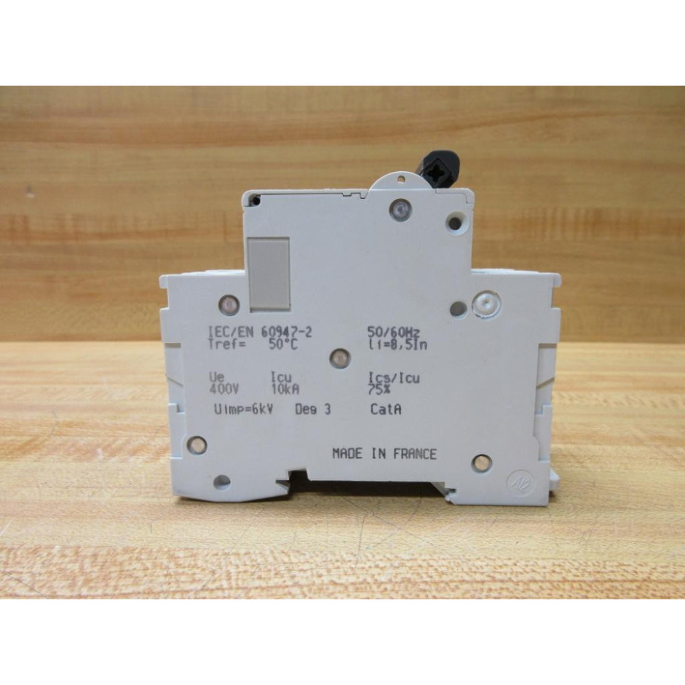 Merlin Gerin 24201 Square D 10A Circuit Breaker C60N - New No Box