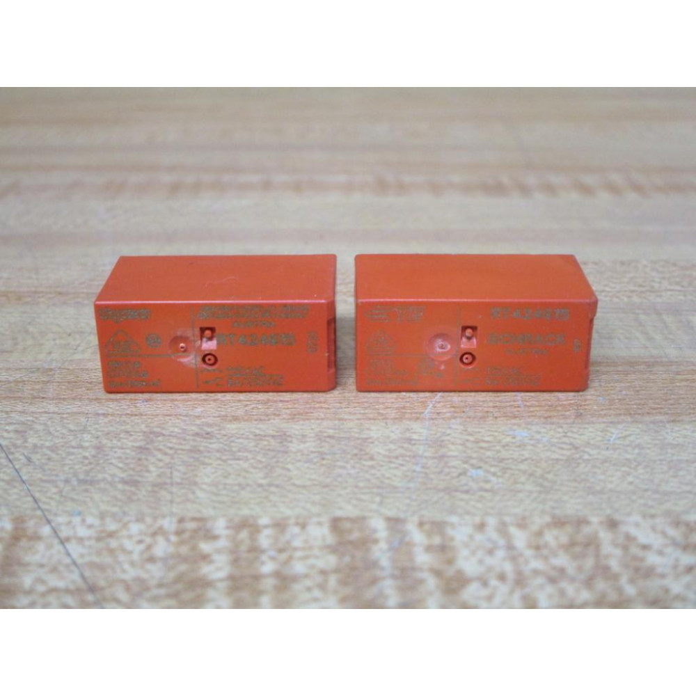 Siemens LZS:RT4A4S15 Plug-In Relay Relay Only (Pack of 2) - New No Box