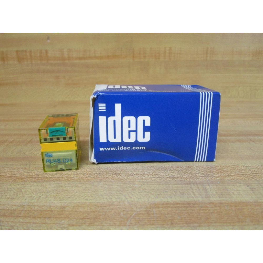 IDEC RU4S-D24 Relay RU4SD24